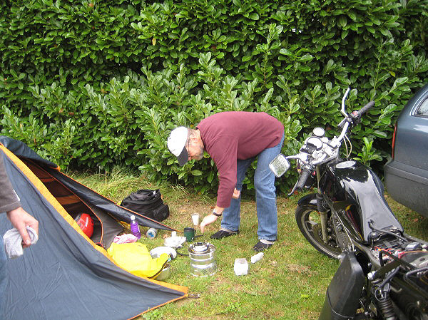 Self-sufficient Martyn Peters