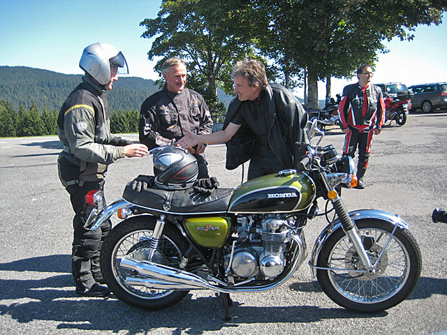 CB500
