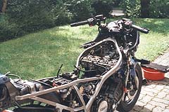 Ohne Tank, Airbox und K&uuml;hler