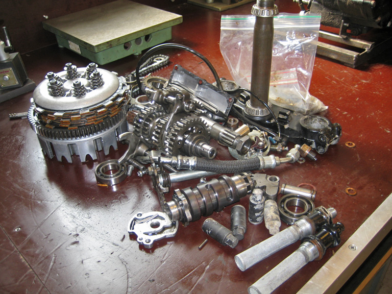 Clutch, gears and a steering stem