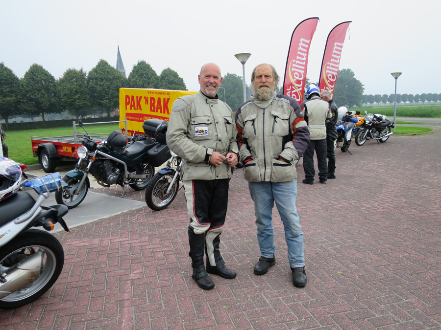 Sjak and Martyn in relaxed mood